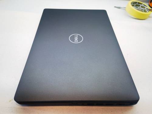 VERY FAST!*AS NEW*8TH GEN QUAD CORE*DELL LATITUDE 5500*i5-8265U*16GB*UHD 620*256GB SSD*FULL HD*