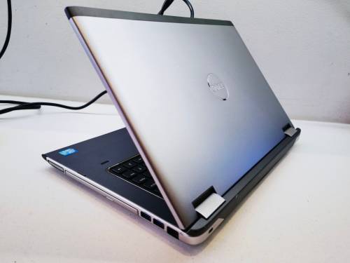 *HIGH SPEC i5!*DELL VOSTRO 3560*i5-3210m*6GB RAM*1000GB HDD*DVD*HD DISPLAY*BACKLIT KEYBOARD