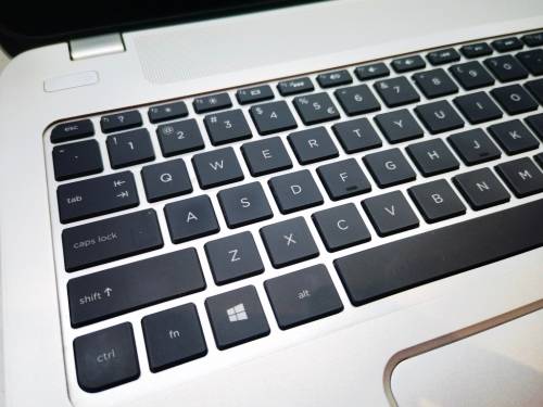 FAST!*HP ENVY 15 TOUCHSMART-i7-4700MQ-FHD-NVIDIA GT780-EVO 500GB SSD*8GB RAM*BEATS AUDIO*TOUCHSCREEN