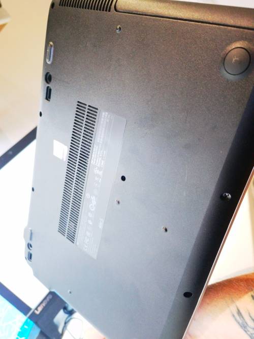 HIGH SPEC*HP PROBOOK 640 G2*i5-6300U*256GB NVME SSD*16GB DDR4*FULL HD 1920X1080