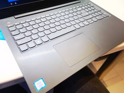VERY FAST!*HIGH SPEC!*LENOVO V130*i3-7020U*8GB DDR4*128GB NVME SSD*1000GB HDD*DVD*HD*