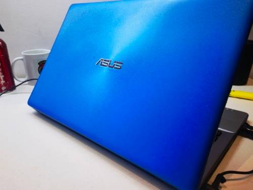 FAST!*HIGH SPEC!*ASUS X550L*i5-4200M*4GB RAM*240GB SSD*HD DISPLAY*SONICMASTER SOUND*