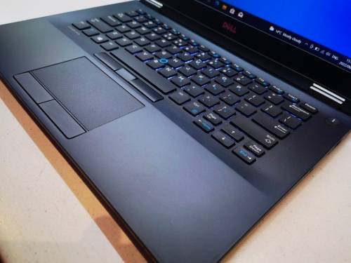 Amazing Ultrabook*DELL LATITUDE E7470*i7-6600U*8GB*256GB SSD*FHD*4G LTE*BACKLIT*
