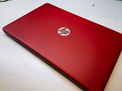 FREE DELIVERY!*BEAST!!*2019 Model*QUAD CORE 8TH GEN i7*HP 15*i7-8565Uu*16GB DDR4*SAMSUNG 500GB SSD