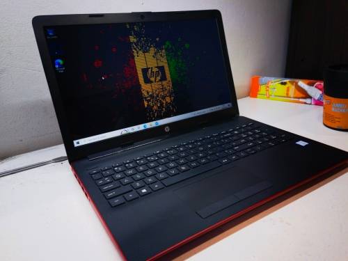 FREE DELIVERY!*BEAST!!*2019 Model*QUAD CORE 8TH GEN i7*HP 15*i7-8565Uu*16GB DDR4*SAMSUNG 500GB SSD