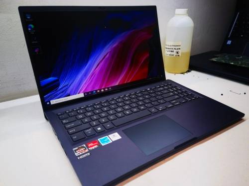 AS BRAND NEW!*ASUS EXPERTBOOK L1500*RYZEN 3-3200U*8GB DDR4*512GB SSD*FHD*RX VEGA 3 GRAPHICS*WARRANTY