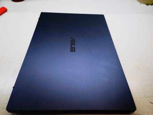 AS BRAND NEW!*ASUS EXPERTBOOK L1500*RYZEN 3-3200U*8GB DDR4*512GB SSD*FHD*RX VEGA 3 GRAPHICS*WARRANTY