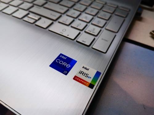 11TH GEN i7 BEAST!*HP NOTEBOOK 15*i7-1165G7*16GB DDR4*256GB SSD*1TB HDD*WARRANTY*FHD*