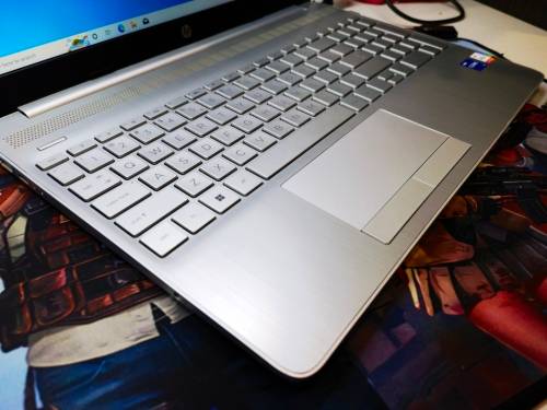 11TH GEN i7 BEAST!*HP NOTEBOOK 15*i7-1165G7*16GB DDR4*256GB SSD*1TB HDD*WARRANTY*FHD*