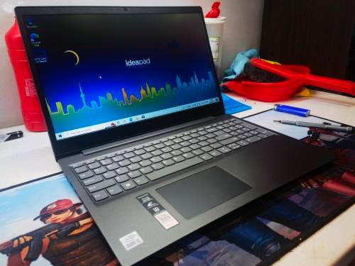 BEAST!*2020 Model*QUAD CORE 10TH GEN i5*LENOVO S145*i5-1035G1*8GB DDR4*256GB SSD*1000GB HDD*