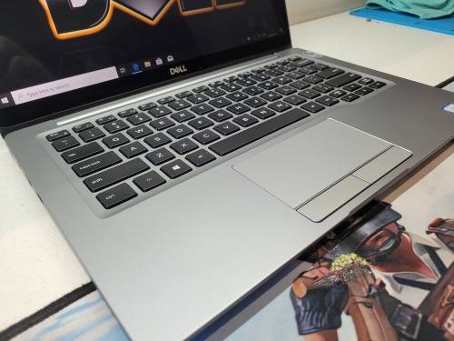 ABSOLUTE WOW!*DELL LATITUDE 7400 2IN1*TOUCHSCREEN*i7-8665U*16GB RAM*256GB SSD*FHD*BACKLIT