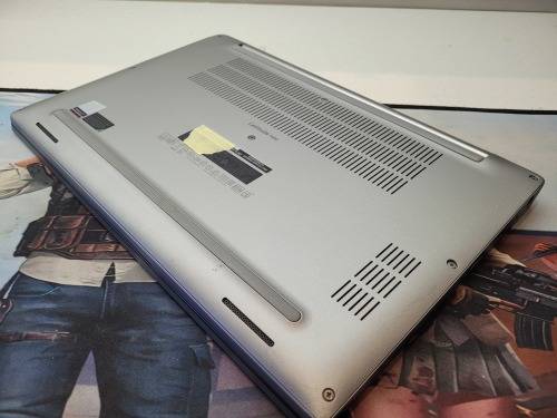 ABSOLUTE WOW!*DELL LATITUDE 7400 2IN1*TOUCHSCREEN*i7-8665U*16GB RAM*256GB SSD*FHD*BACKLIT