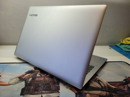 LATE ENTRY!*STUNNING 8th GEN*LENOVO ideapad 330*N4000*8GB DDR4*500GB*UHD 600 GRAPHICS*