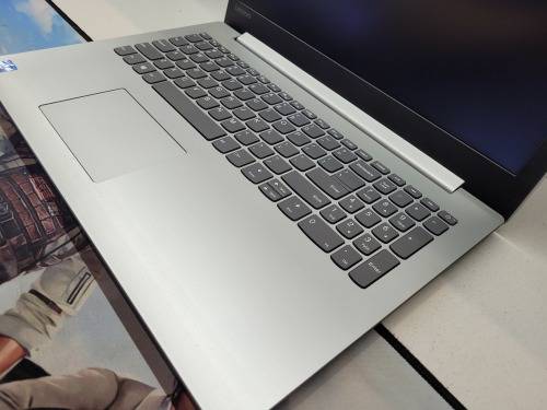 LATE ENTRY!*STUNNING 8th GEN*LENOVO ideapad 330*N4000*8GB DDR4*500GB*UHD 600 GRAPHICS*