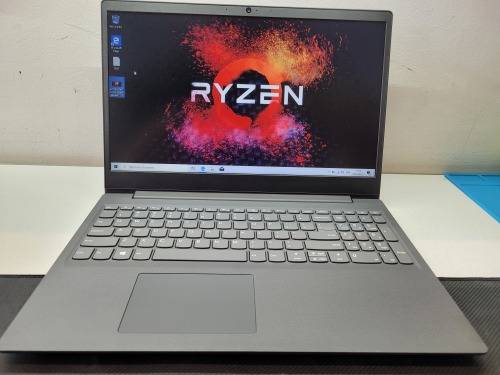 Lenovo V15 laptop with N4500 processor, 8GB DDR4 RAM, 256GB SSD, 1000GB HDD, FHD display