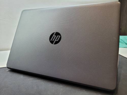 OFFICE SPEC*HP 250 G6*i3-5005U*4GB RAM*1000GB HDD*15.6` HD**DVD