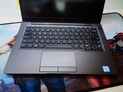 *Amazing!*CARBON ULTRABOOK*DELL LATITUDE 7300*i5-8265U*8GB*256GB SSD*FHD