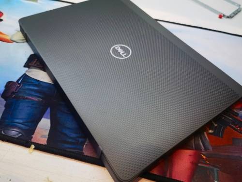 *Amazing!*CARBON ULTRABOOK*DELL LATITUDE 7300*i5-8265U*8GB*256GB SSD*FHD