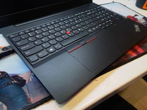 LATE ENTRY!*VERY FAST!*BEAST SPEC*8th GEN i5*LENOVO THINKPAD E580*i5-8250U*8GB DDR4*256GB SSD*