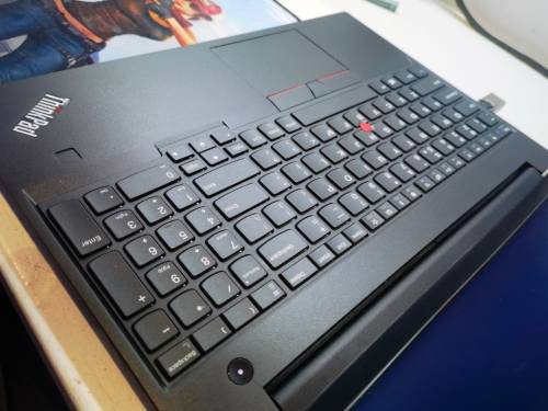 LATE ENTRY!*VERY FAST!*BEAST SPEC*8th GEN i5*LENOVO THINKPAD E580*i5-8250U*8GB DDR4*256GB SSD*