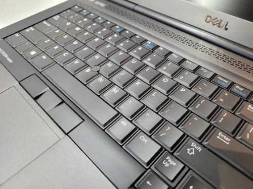 Graphic Design/Engineering*DELL PRECISION M6800*i7-4710MQ*QUAD CORE*NVIDIA K3100M*32GB*500GB*FHD*