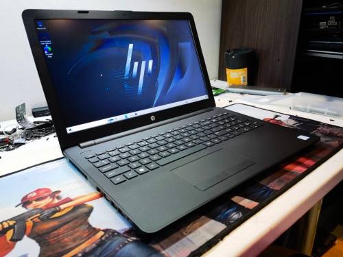 BEAST SPEC!*VERY FAST!*HP 15*i5-7200U*8GB DDR4*WD 500GB SSD*FULL HD*HD620 GRAPHICS