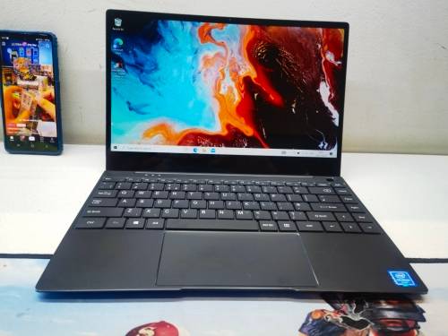 **BARGAIN BUY**ULTRA THIN CODA SPIRIT LAPTOP WITH AND 256SSD-IDEAL FOR VARSITY-GRAB IT 4RM JUSTR2999