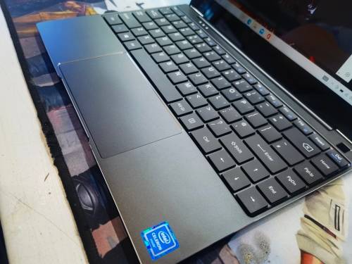 **BARGAIN BUY**ULTRA THIN CODA SPIRIT LAPTOP WITH AND 256SSD-IDEAL FOR VARSITY-GRAB IT 4RM JUSTR2999