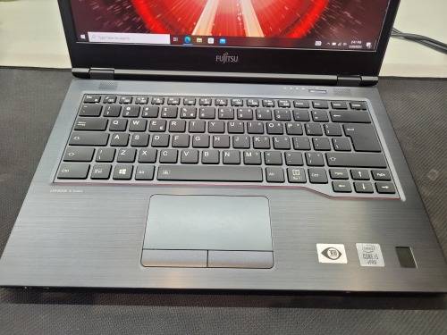 *High Spec Beast!*FUJITSU LIFEBOOK 7U14A1*i5-10310U*8GB DDR4*512GB SSD*FHD*BACKLIT*