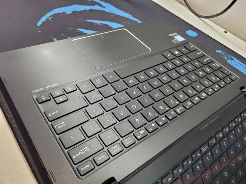 HIGH SPEC i7*TOUCHSCREEN*ASUS X630U*i7-7500u*8GB DDR4*256GB SSD*FHD*360 FLIP, ROTATE