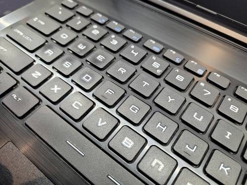 Gaming/Engineering/Cad*MSI CX62 6QD*i7-6700HQ*8GB DDR4*1000GB SSD*IPS FHD*NVIDIA940MX