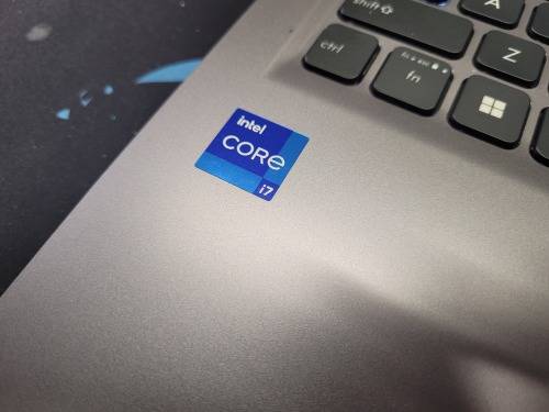 BEAST!*AS NEW!*VERY FAST!*11TH GEN I7*ASUS VIVOBOOK X515EA*i7-1165G7*8GB DDR4*512GB SSD*FHD*WARRANTY