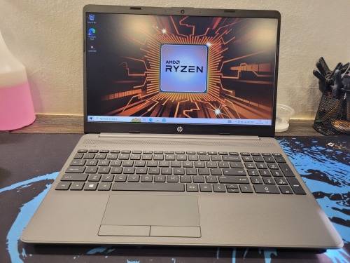 VERY FAST!*HP 255 G8*RYZEN 5-3500U*QUAD CORE 10TH GEN*8GB RAM*512GB SSD*RADEON VEGA 8