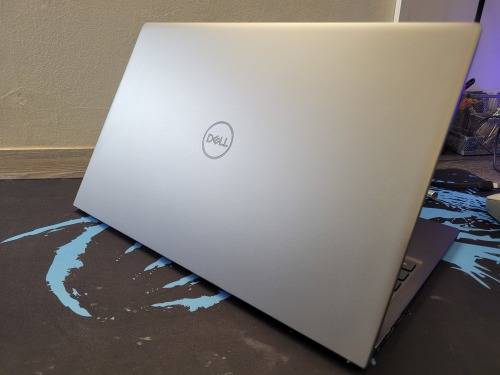 *HIGH SPEC!*DELL VOSTRO 5510*i5-11320H*8GB DDR4*256GB SSD*FHD*IR*BACKLIT*