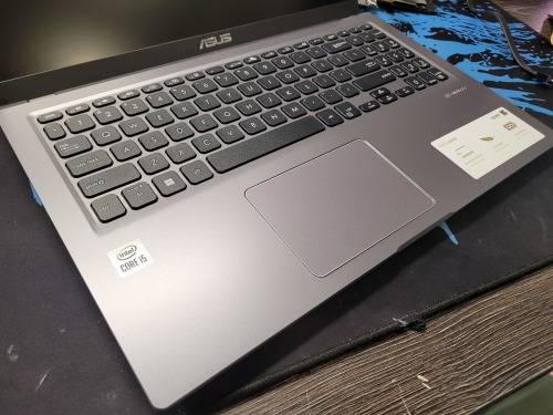 AS NEW!*VERY FAST!*10TH GEN!*ASUS VIVOBOOK X515JA*i5-1035G1*8GB DDR4*256GB SSD*FHD