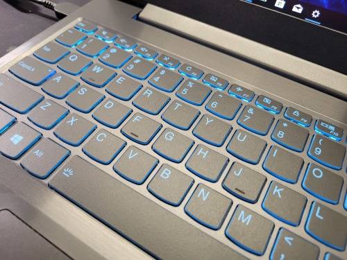 GAMING BEAST!*LENOVO IDEAPAD GAMING L340*i7-9750H*NVIDIA GTX1650*8GB RAM*500GB SSD