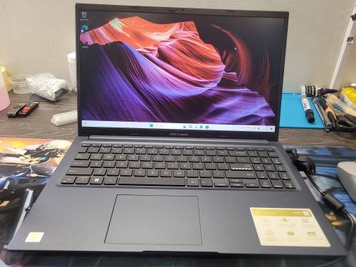 12TH GEN i7!*Very Fast!!*12th GEN i7 BEAST!*ASUS X1502ZA*i7-1255U*16GB RAM*512GB SSD*FHD*