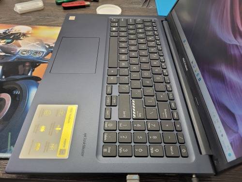12TH GEN i7!*Very Fast!!*12th GEN i7 BEAST!*ASUS X1502ZA*i7-1255U*16GB RAM*512GB SSD*FHD*