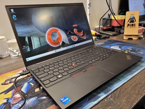 **BARGAIN BUY** MINT LENOVO THINKPAD E15 12th GEN i5, 8GB RAM, 512GB SSD-WORTH R19k-GRAB IT @R8999!