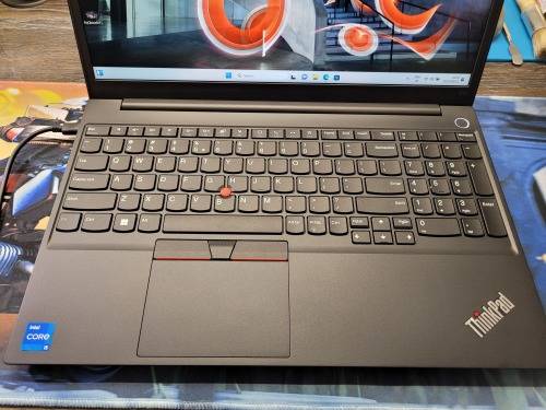 **BARGAIN BUY** MINT LENOVO THINKPAD E15 12th GEN i5, 8GB RAM, 512GB SSD-WORTH R19k-GRAB IT @R8999!