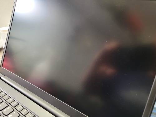 **BARGAIN BUY** MINT LENOVO THINKPAD E15 12th GEN i5, 8GB RAM, 512GB SSD-WORTH R19k-GRAB IT @R8999!