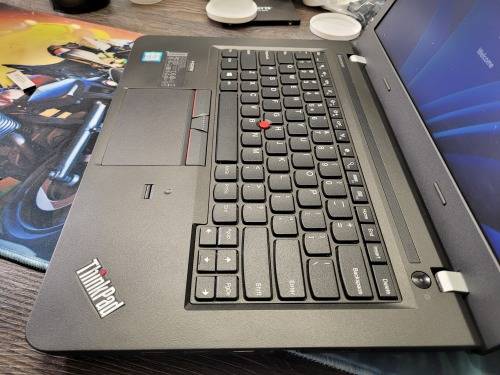 VERY FAST!*LENOVO THINKPAD E460*i5-6200U*8GB RAM*256GB SSD*FINGERPRINT*