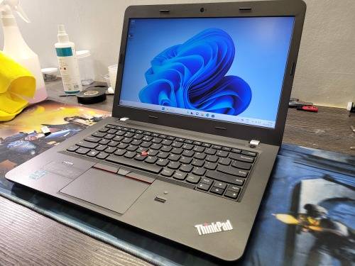 VERY FAST!*LENOVO THINKPAD E460*i5-6200U*8GB RAM*256GB SSD*FINGERPRINT*