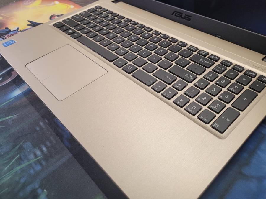 FAST*ASUS VIVOBOOK*X540*i3-5005U*4GB DDR3*240GB SSD*SONICMASTER AUDIO*