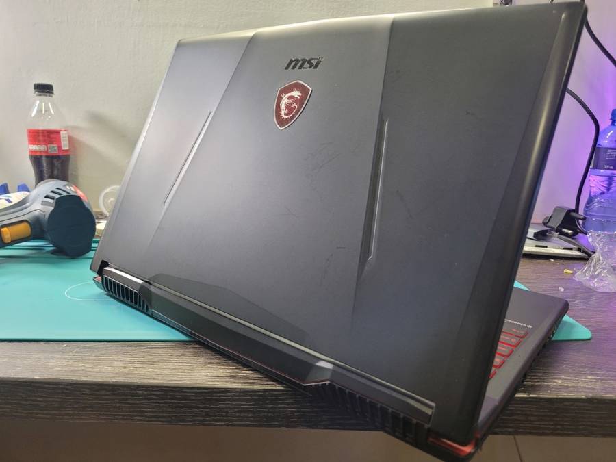 GAMING BEAST!*MSI GL63 8RD*i7-8750H*16GB RAM*512GB SSD*1TB HDD*GTX 1050TI 4GB*FHD*MATRIX*MSI BAG