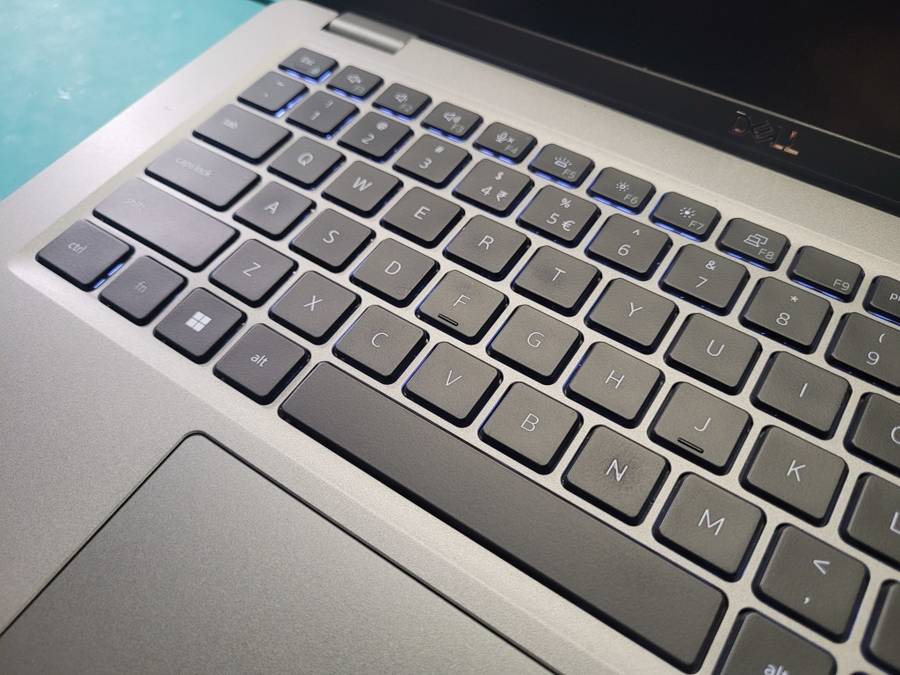 12TH GEN!*Ultimate Beast*DELL LATITUDE 5430*i5-1245U*16GB*512GB SSD*FHD*G7 GRAPHICS