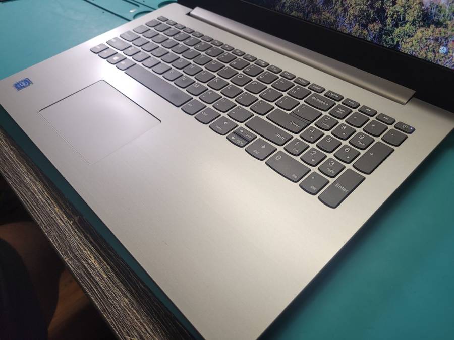 LATE ENTRY!*9th GEN*LENOVO ideapad 330*N4020*8GB DDR4*512GB SSD*UHD GRAPHICS*