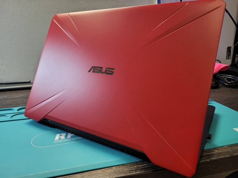 ASUS TUF FX504*i5-8300H*12GB RAM*512GB SSD*1TB HDD*FHD*NVIDIA 1050