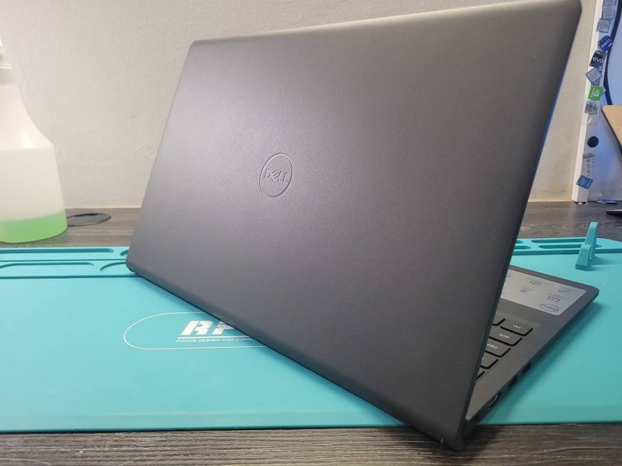 VERY FAST!*11TH GEN BEAST!*DELL INSPIRON 3511*i7-1165G7*16GB DDR4*512GB SSD*FHD*