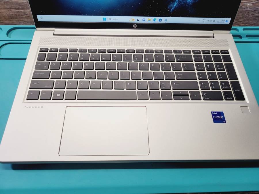 BEAST!*HP PROBOOK 450 G9*i7-1255U*8GB DDR4*512GB SSD*FHD*NVIDIA MX570*WARRANTY